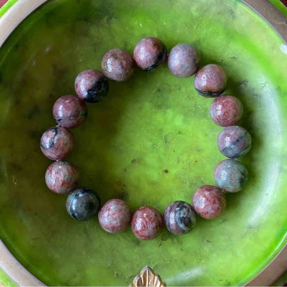 Ruby Zoisite 15+mm Natural Gemstone Stretchy Bracelet